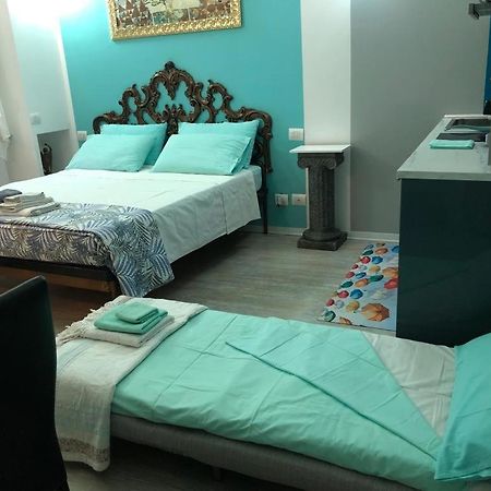 ℒovely & ℰlegant Studio Next To Duomo/Missori Milaan Buitenkant foto