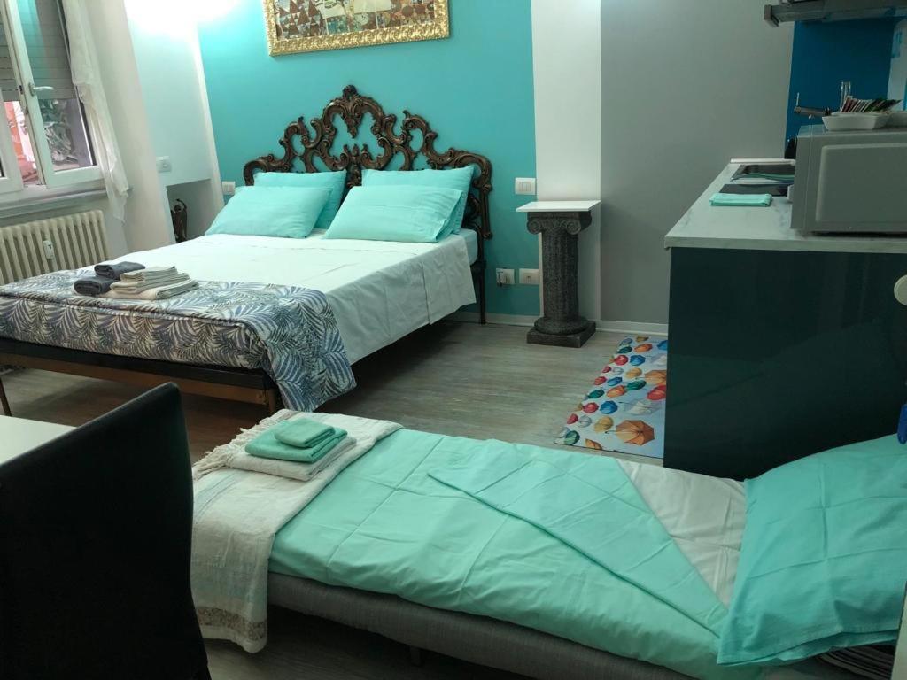 ℒovely & ℰlegant Studio Next To Duomo/Missori Milaan Buitenkant foto