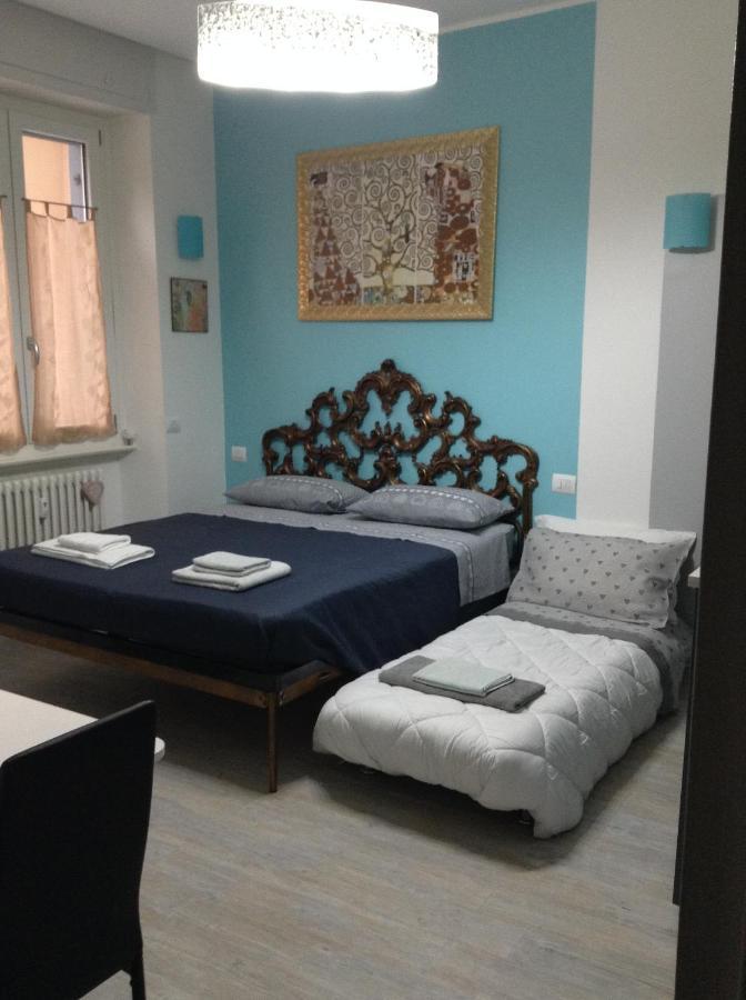 ℒovely & ℰlegant Studio Next To Duomo/Missori Milaan Buitenkant foto