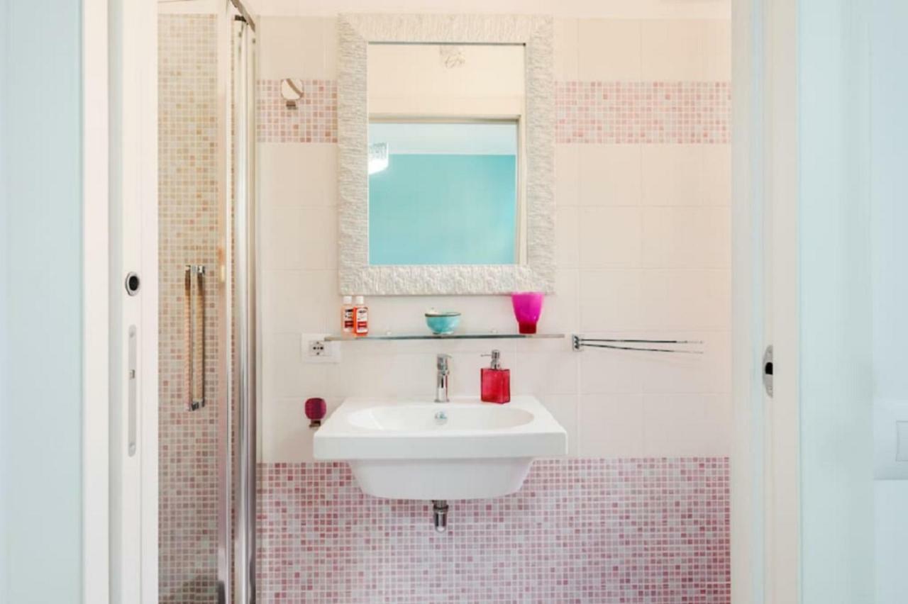 ℒovely & ℰlegant Studio Next To Duomo/Missori Milaan Buitenkant foto
