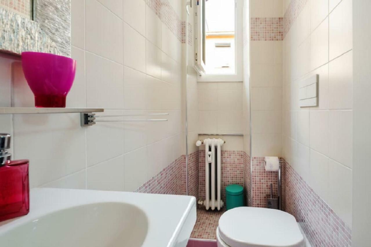 ℒovely & ℰlegant Studio Next To Duomo/Missori Milaan Buitenkant foto