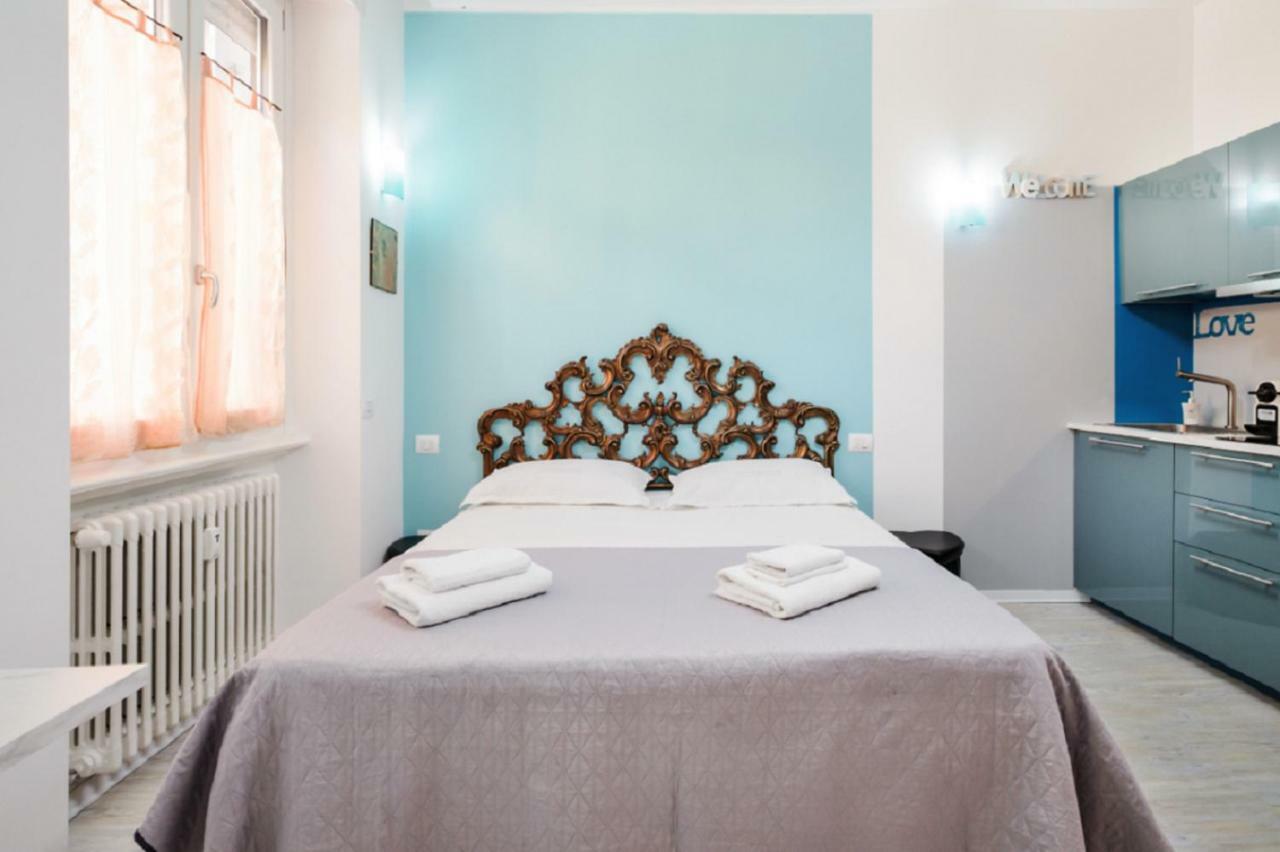 ℒovely & ℰlegant Studio Next To Duomo/Missori Milaan Buitenkant foto